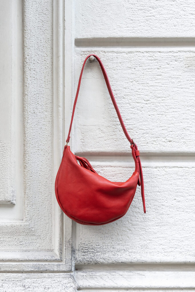 Moon bag pelle rossa Susan Santi