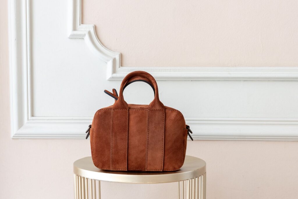 Bauletto medio suede mattone Susan Santi