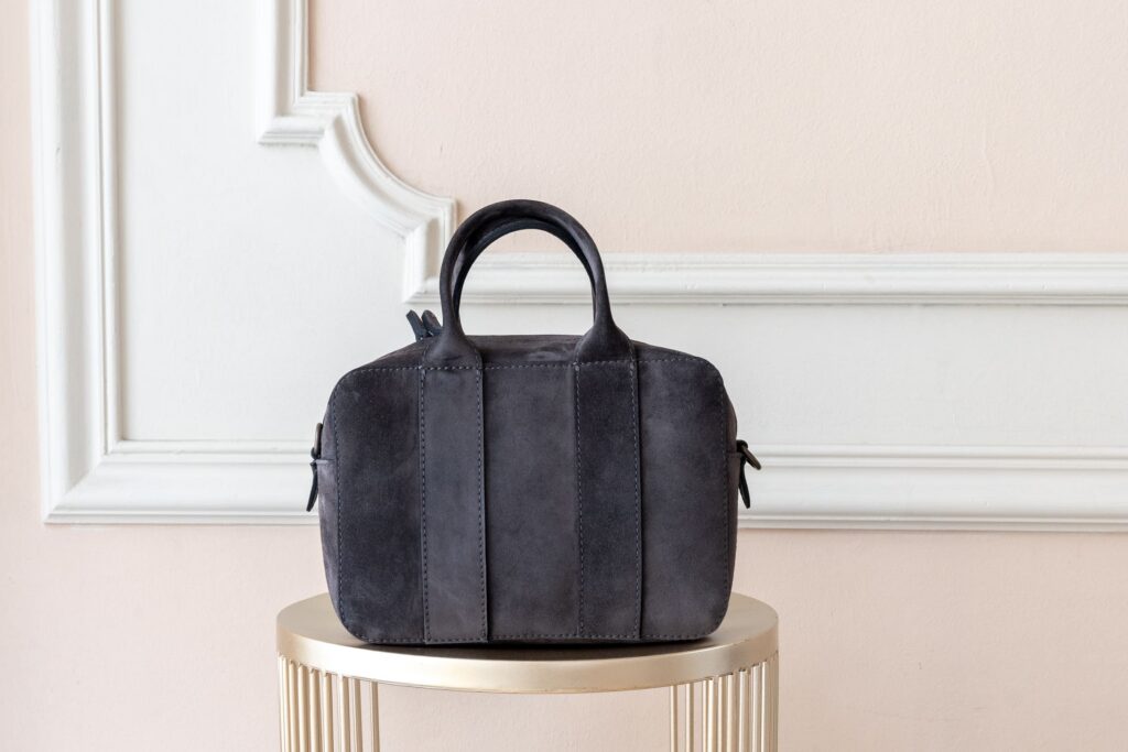 Bauletto suede blu Susan Santi